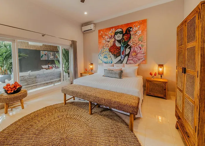 Bloom 5 Close To The Private Pool 3 Bedrooms 3 Bathrooms Seminyak