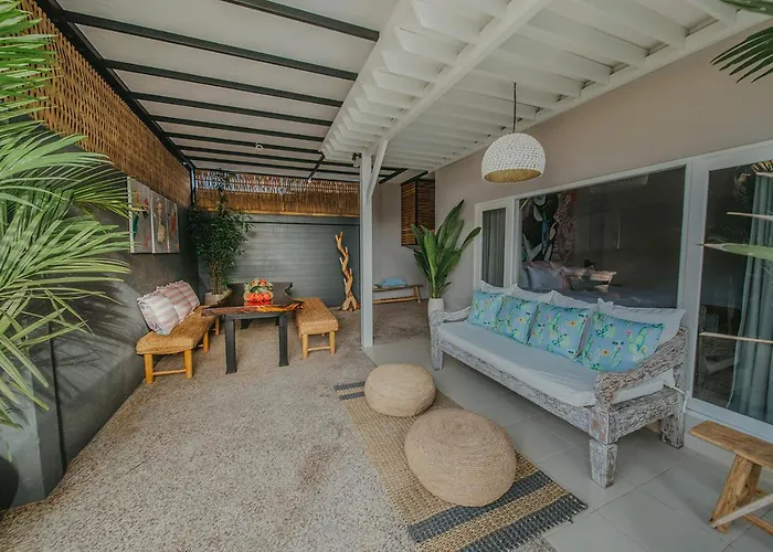 Bloom 5 Close To The Private Pool 3 Bedrooms 3 Bathrooms * スミニャック
