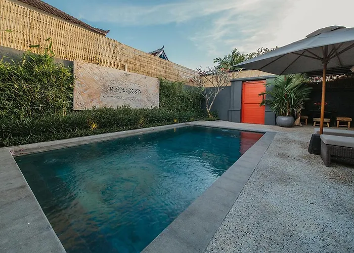 Bloom 5 Close To The Private Pool 3 Bedrooms 3 Bathrooms Villa Seminyak
