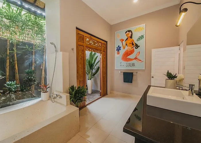 Bloom 5 Close To The Private Pool 3 Bedrooms 3 Bathrooms Villa Seminyak